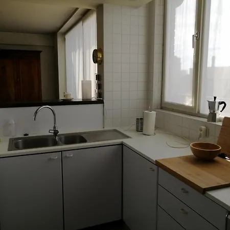 Park View Penthouse With Sunny Large Terraces アパート